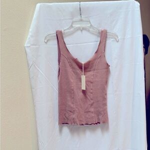 NWT! Buckle Blush Fitted Ribbed Tank Top